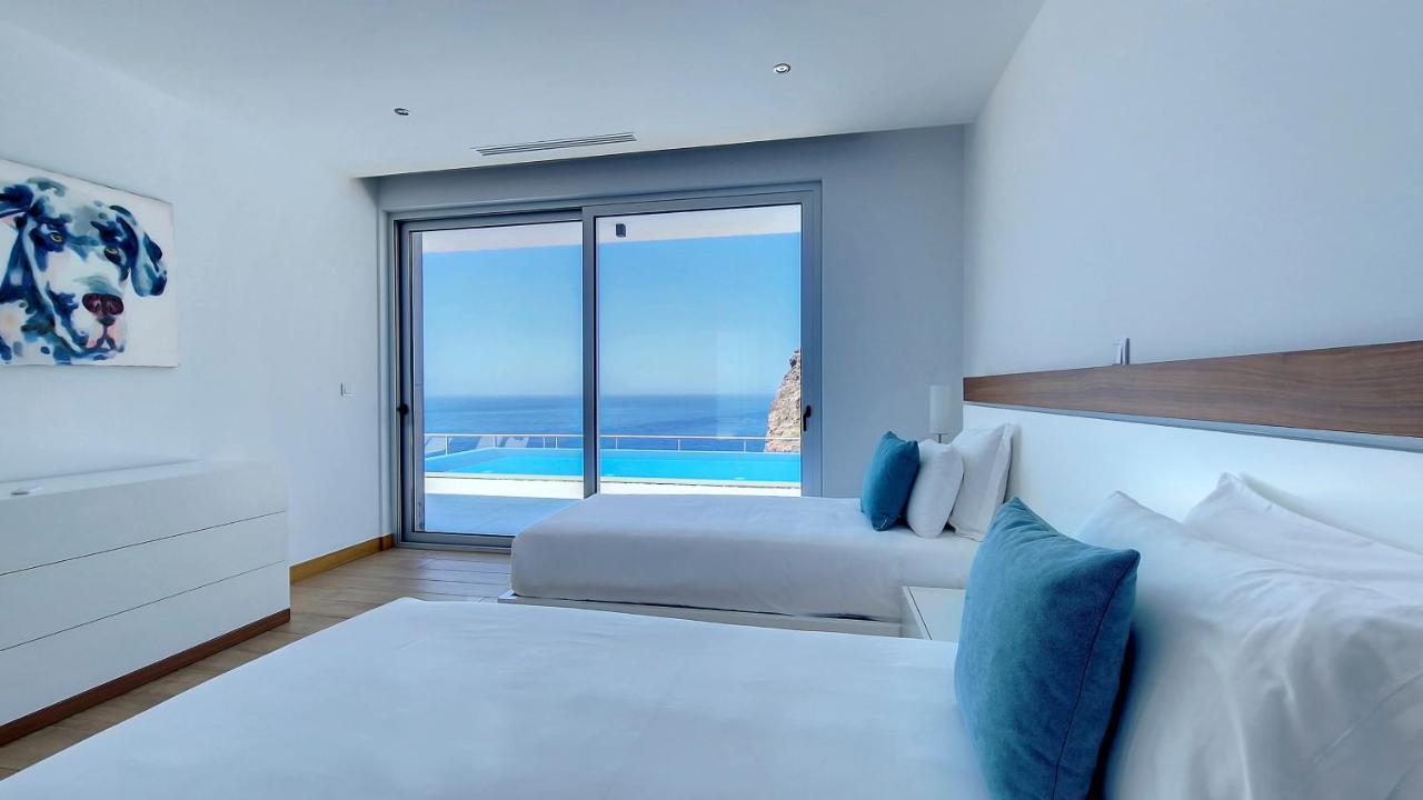 Villa Blue Horizon By Lovelystay Tabua  ภายนอก รูปภาพ
