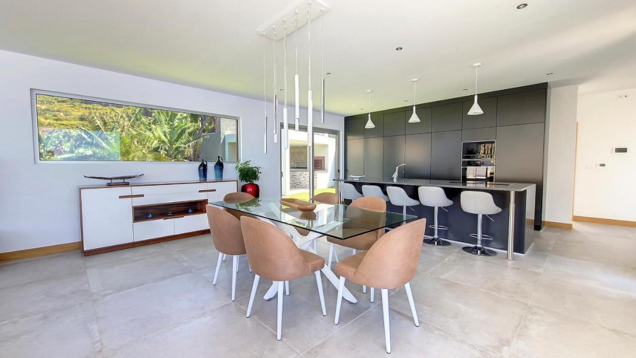 Villa Blue Horizon By Lovelystay Tabua  ภายนอก รูปภาพ