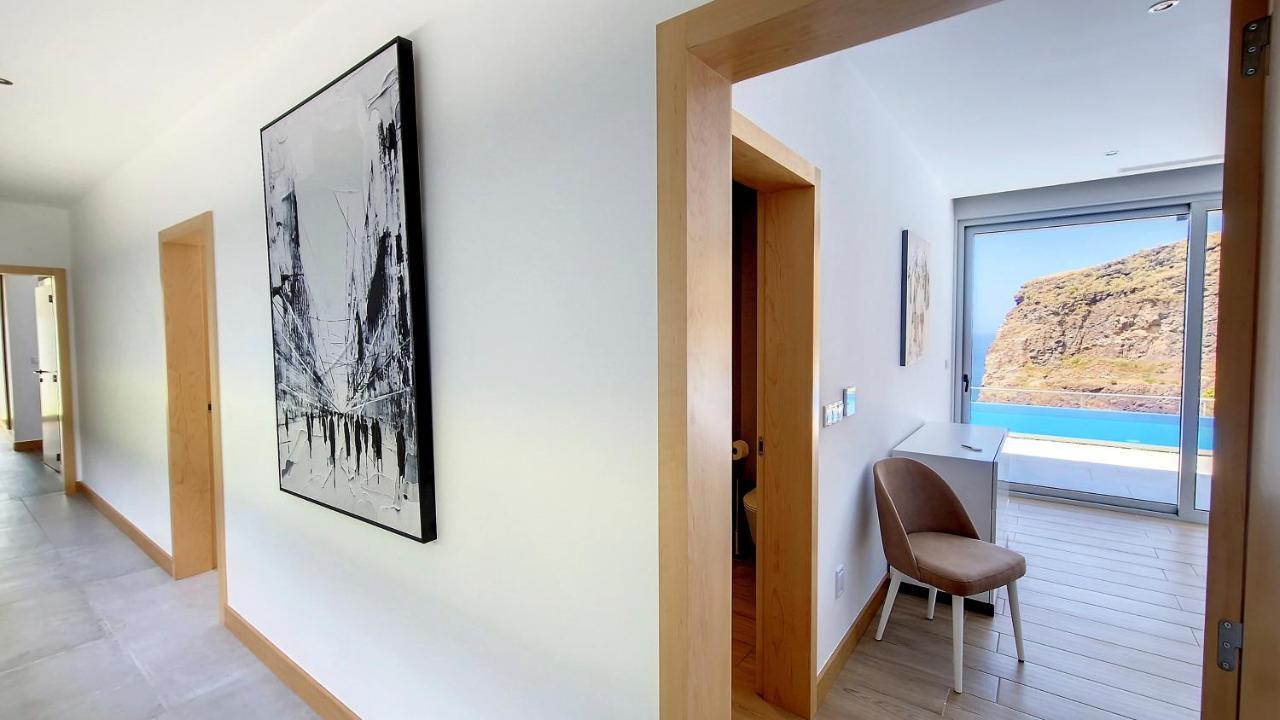 Villa Blue Horizon By Lovelystay Tabua  ภายนอก รูปภาพ