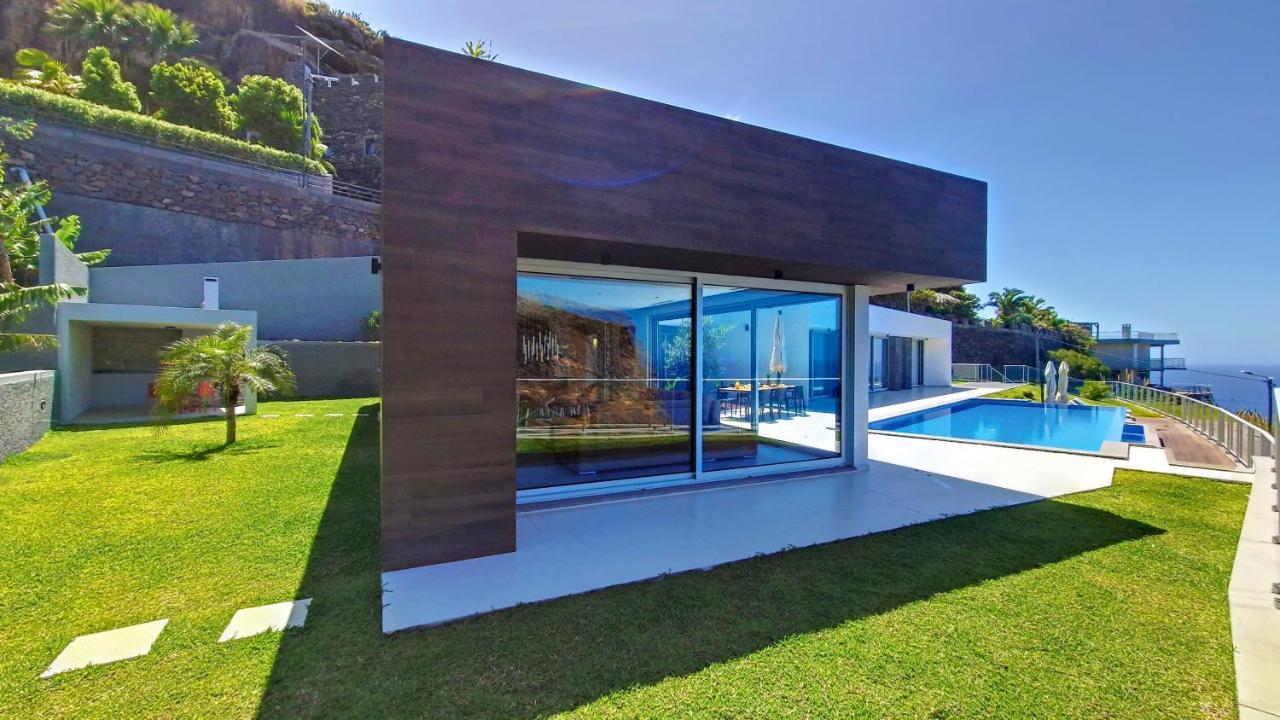 Villa Blue Horizon By Lovelystay Tabua  ภายนอก รูปภาพ